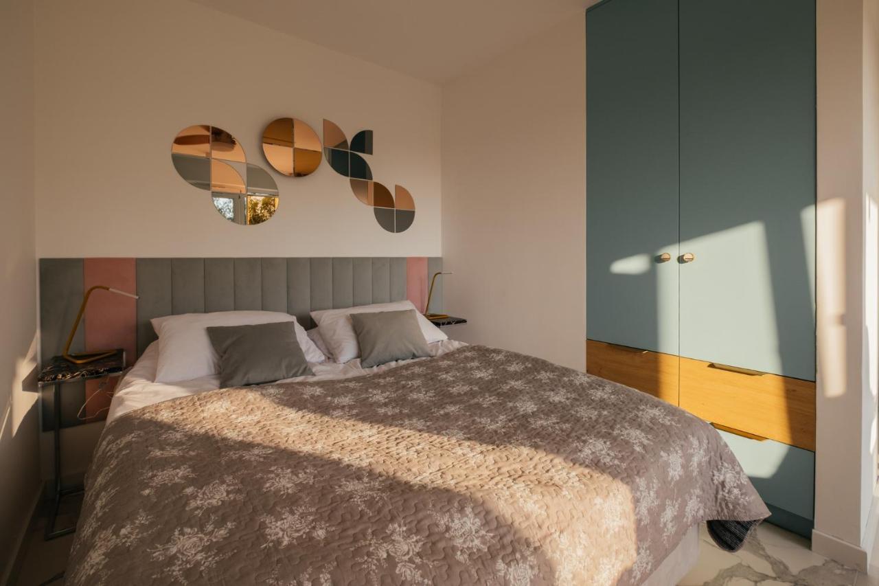 Bluemint Debina Apartamenty Przy Plazy Екстериор снимка